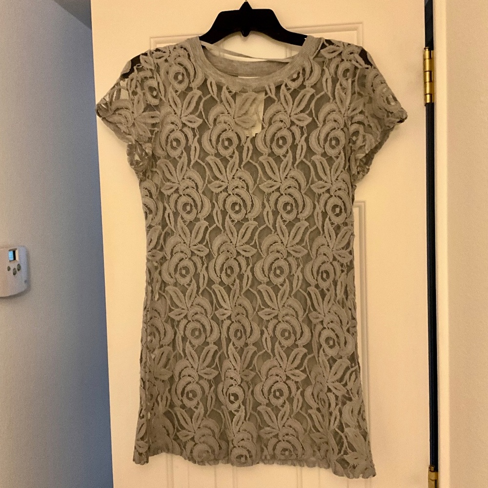 ANTHROPOLOGIE grey lace tunic
